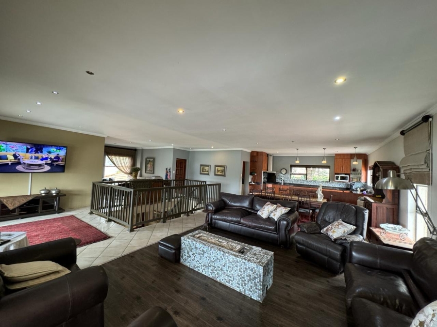 4 Bedroom Property for Sale in Birdwood Estate North West
